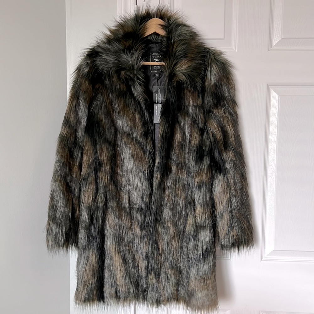 Faux Fur Guess jacket